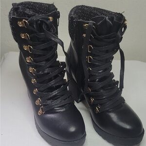 Catherine Malandrino Black Lace-Up Ankle Boots size 8